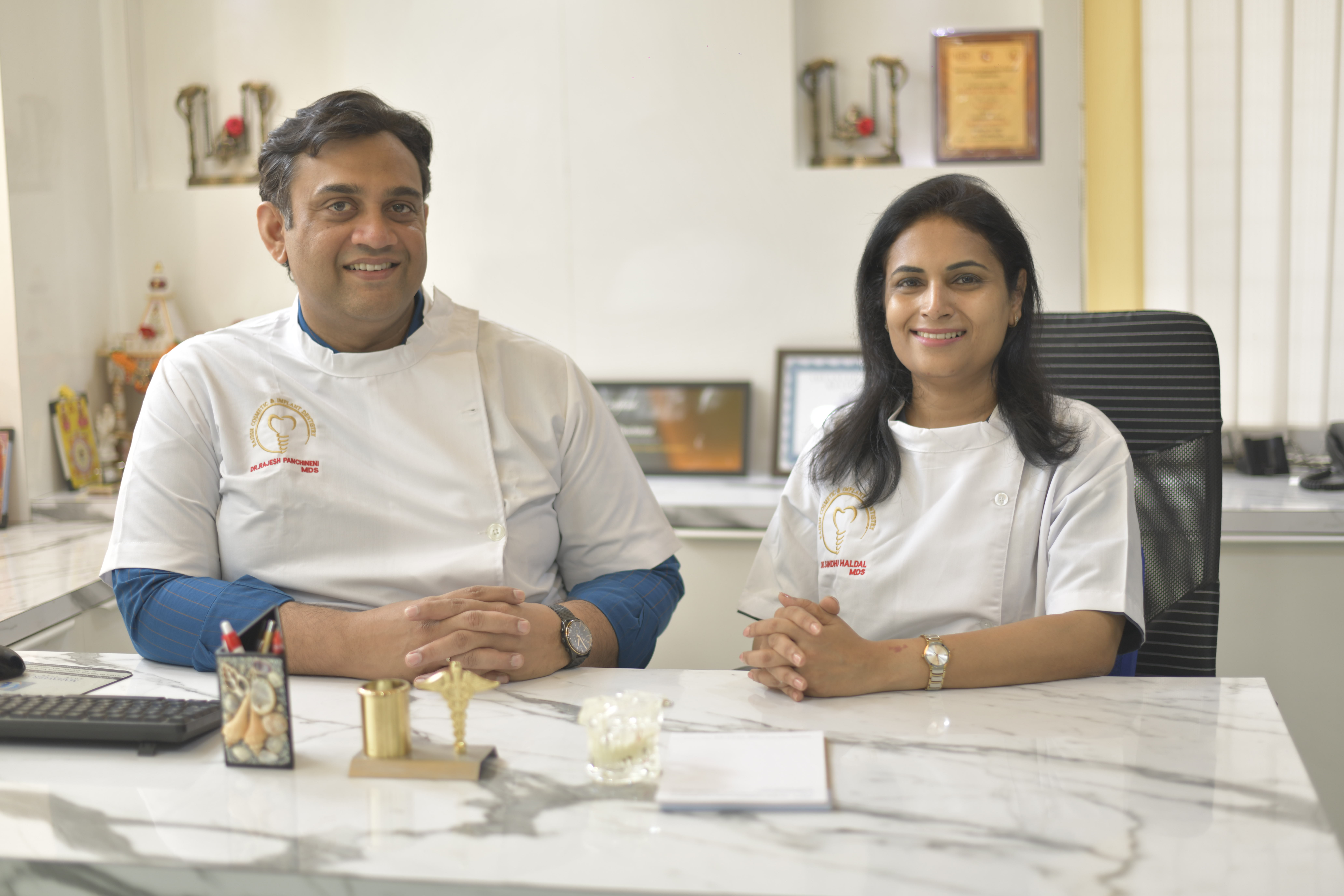 implant dentist JP Nagar - Dr. Rajesh & Dr. Sindhu